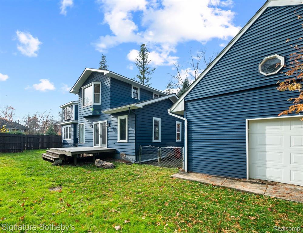 7 ROBERTSON Court, Clarkston, MI — Photo 41