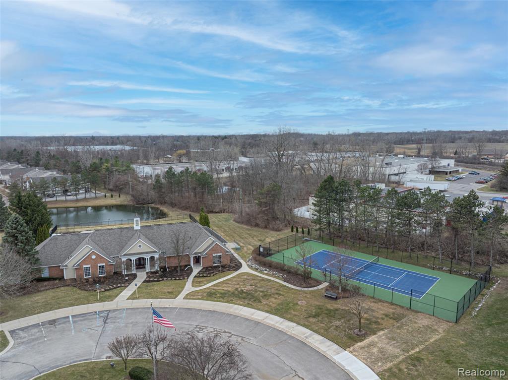 56103 CHESAPEAKE Trail, Shelby Twp, MI 48316 — Photo 7