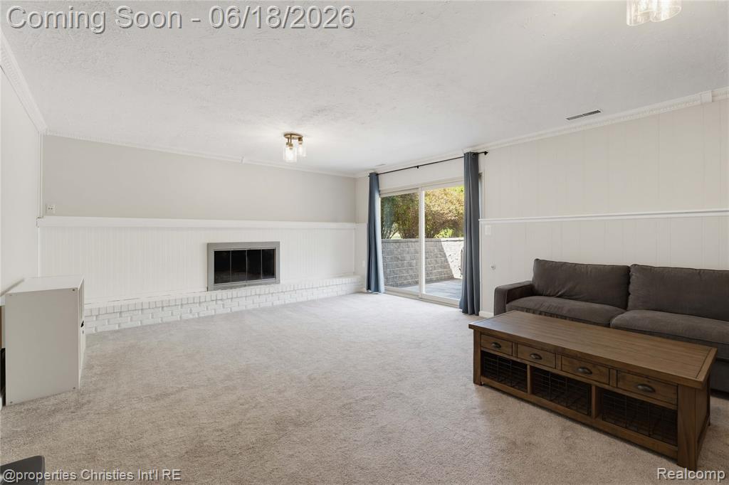 30130 Marimoor Street, Beverly Hills, MI 48025 — Photo 18