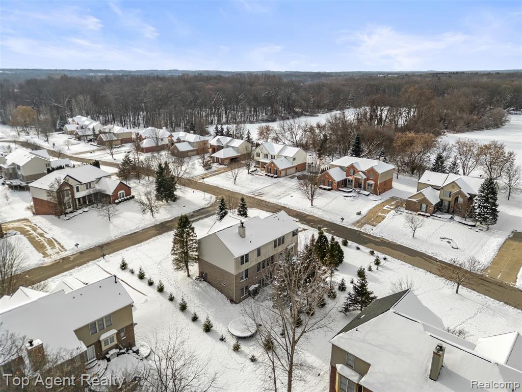 668 Berridge Circle, Lake Orion, MI — Photo 62
