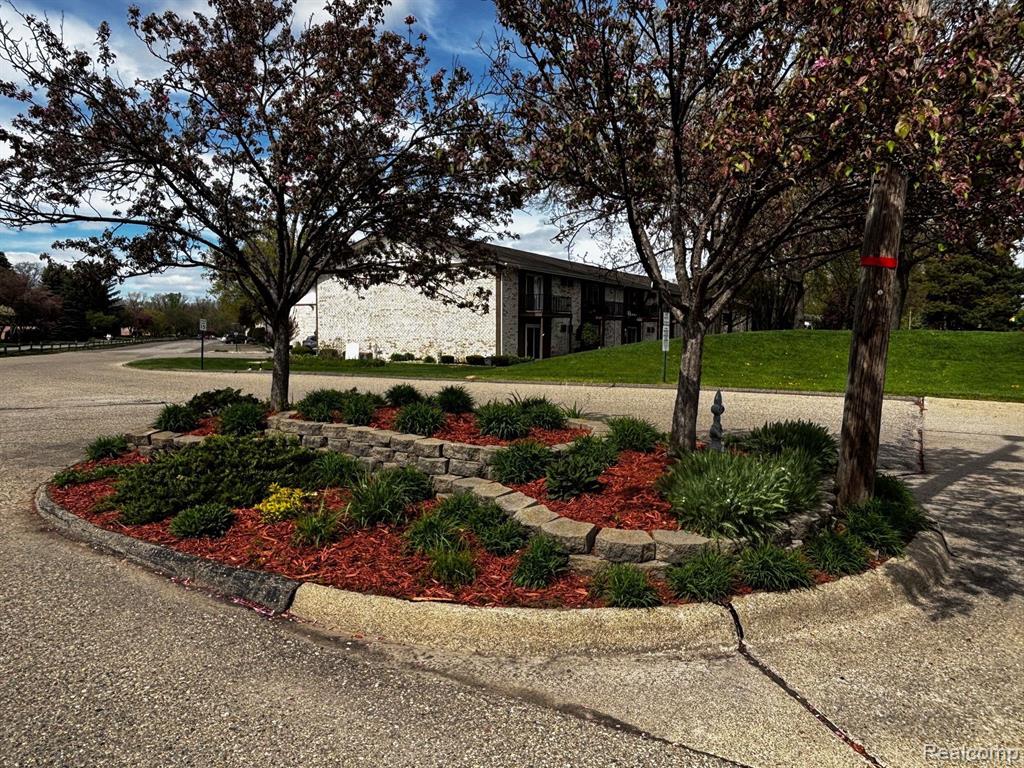 7610 WOODVIEW Street, 2, Westland, MI — Photo 21