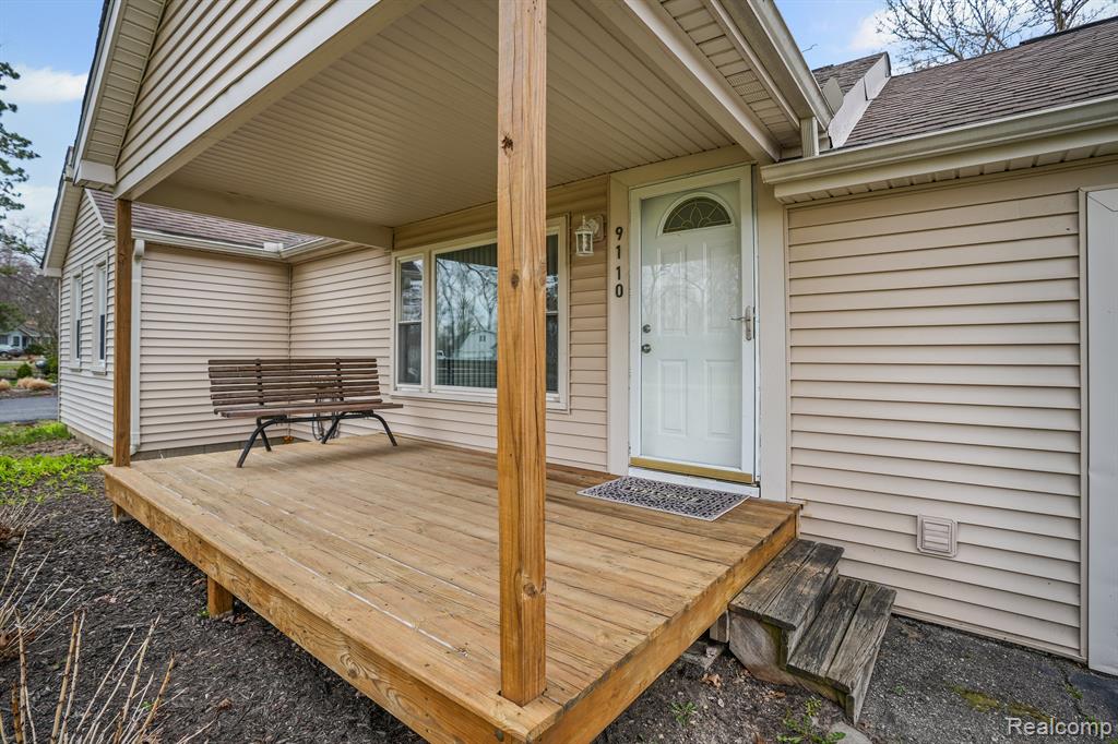 9110 GEORGETTE Street, White Lake, MI — Photo 2