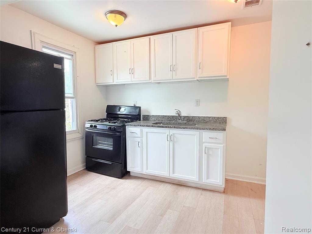 900 E Grand Boulevard, Detroit, MI 48207 — Photo 8