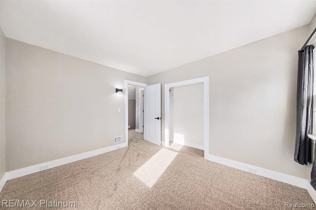 604 Seymour Avenue, Jackson, MI 49202 — Photo 13