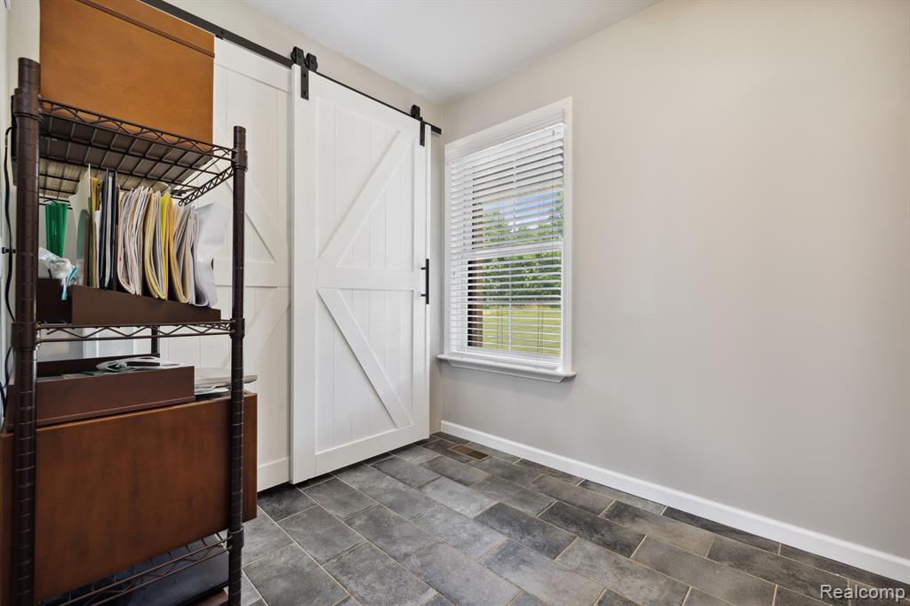 4711 Fenton Road, Hartland, MI 48353 — Photo 19