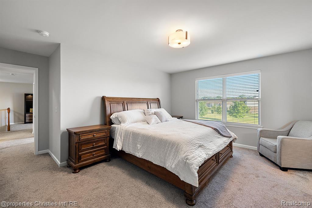 61171 SADDLECREEK Drive, South Lyon, MI 48178 — Photo 38
