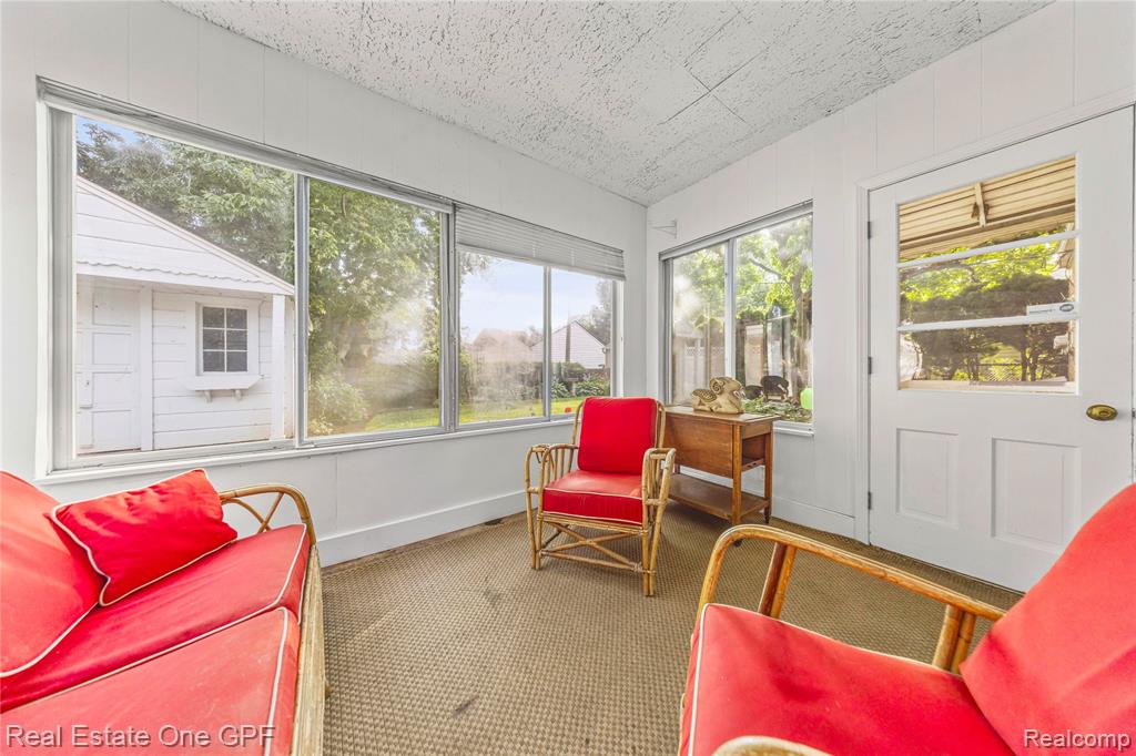 438 Colonial Court, Grosse Pointe Farms, MI 48236 — Photo 31