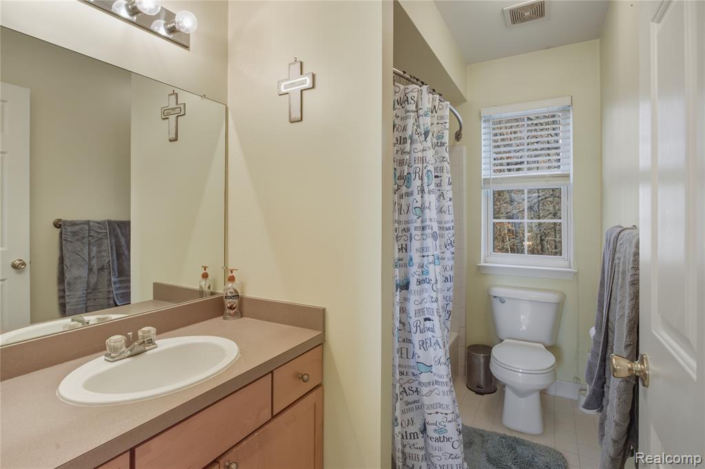 15459 Brookside Drive, Van Buren, MI 48111 — Photo 35