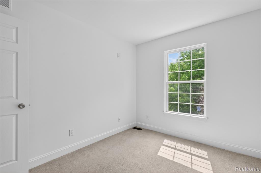 3457 ASHBURNAM, Ann Arbor, MI 48105 — Photo 27