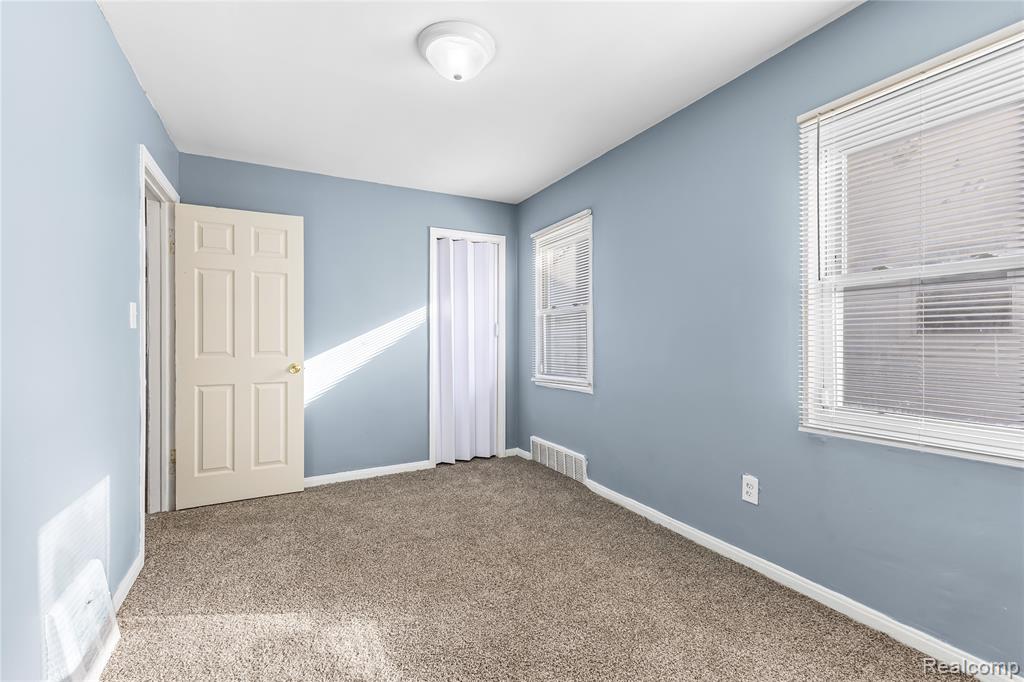 18485 Moenart Street, Detroit, MI 48234 — Photo 11