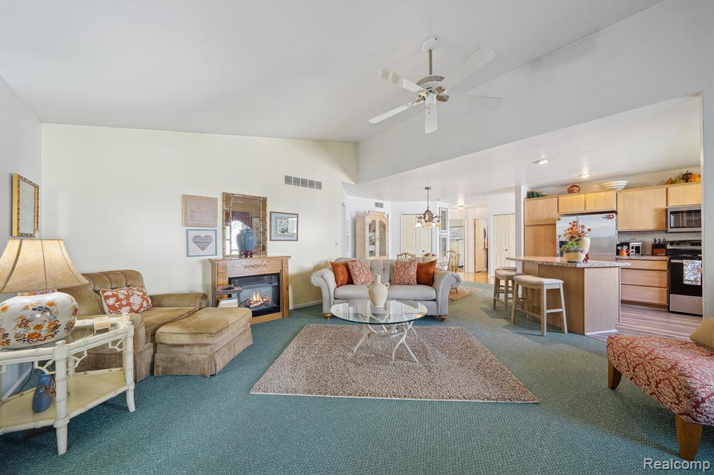 9452 Linda Drive, Davison, MI 48423 — Photo 10