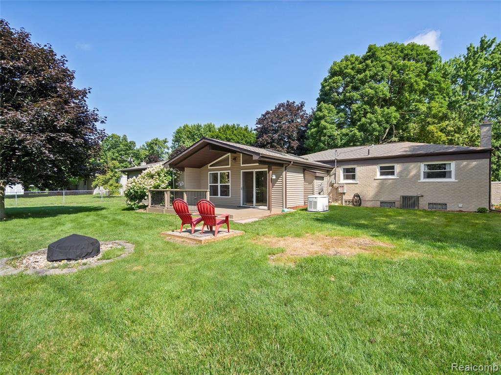 6773 Transparent Avenue, Clarkston, MI — Photo 44
