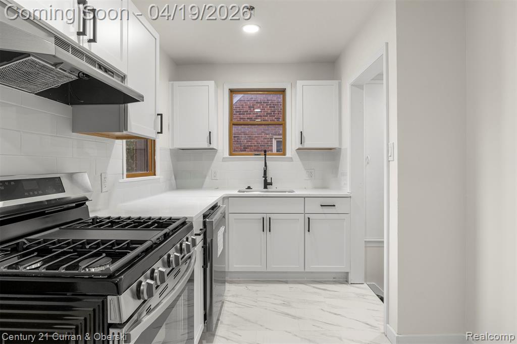 6593 King Avenue, Allen Park, MI 48101 — Photo 6