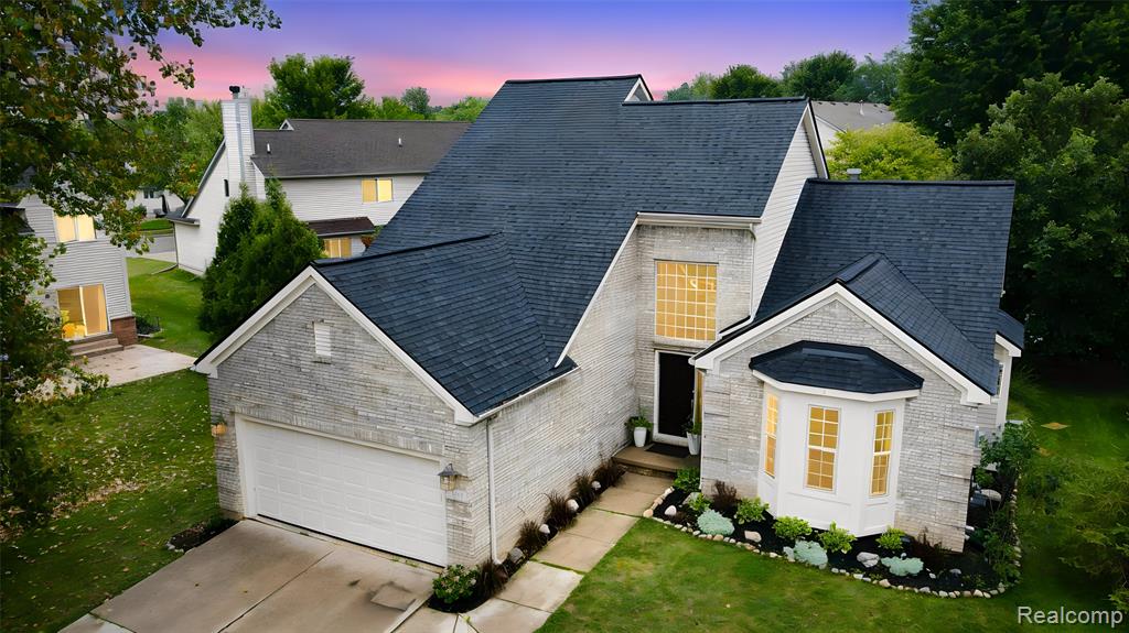 766 Pembroke Drive, Saline, MI 48176
