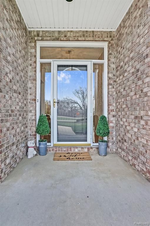 21191 GREENBRIAR Lane, South Lyon, MI 48178 — Photo 3