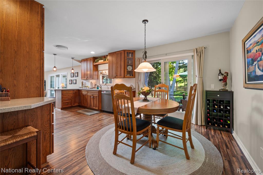 16 Lakeridge Drive, Adrian, MI 49221 — Photo 12