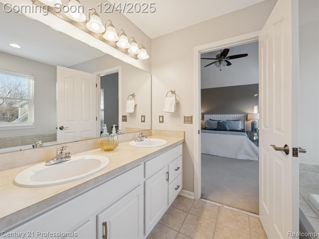 1062 Key West Court, Orion, MI — Photo 29