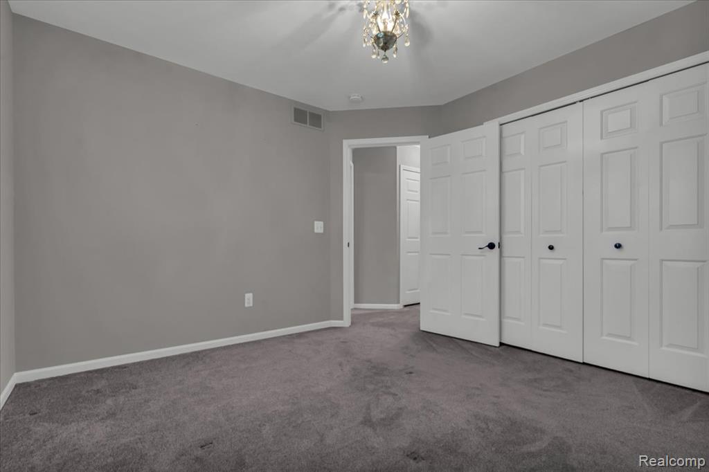 23676 Lori Drive, Flat Rock, MI 48134 — Photo 10