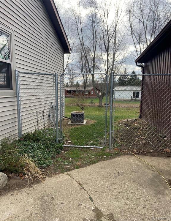 5275 Lippincott Road, Lapeer, MI 48446 — Photo 16
