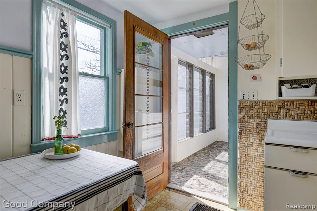 8503 Colgate Street, Oak Park, MI 48237 — Photo 30