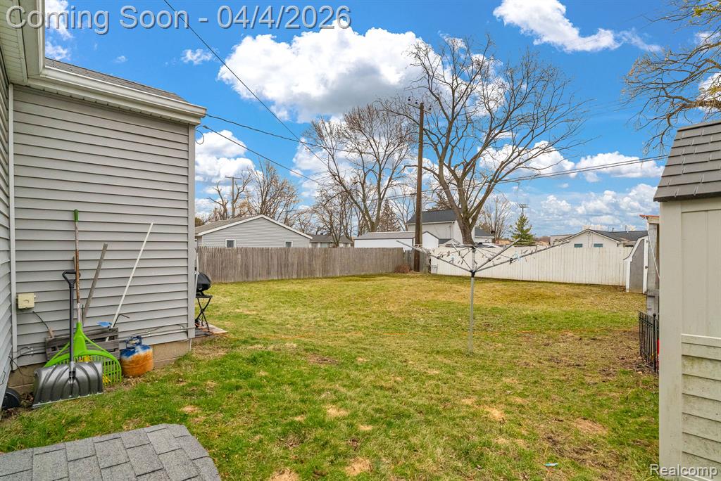527 Turrill Avenue, Lapeer, MI 48446 — Photo 21