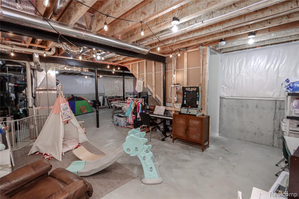 8179 Birchfield Drive, Brighton, MI 48116 — Photo 20