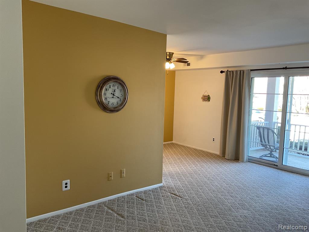 1730 HARRISON Avenue, B2, Trenton, MI 48183 — Photo 10
