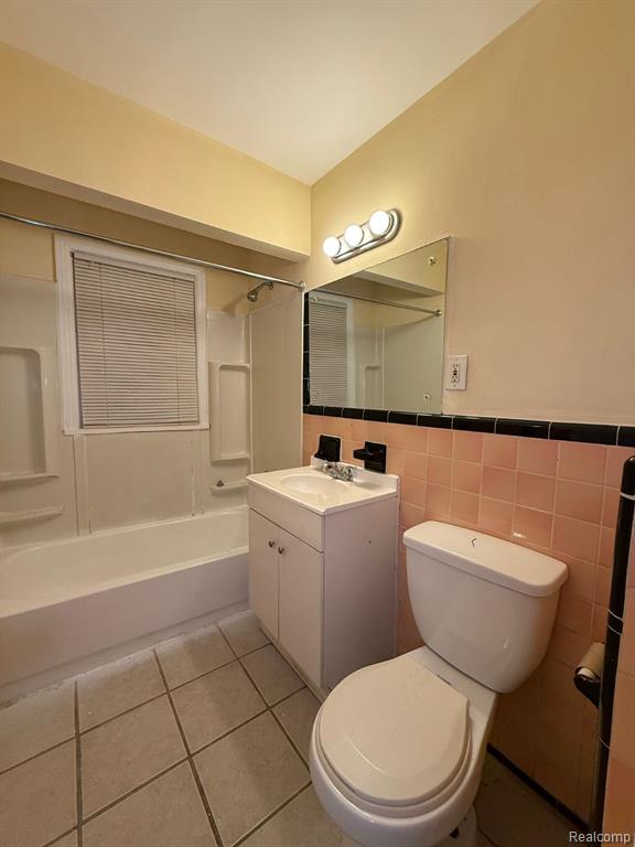 8687 Farmbrook Street, Detroit, MI 48224 — Photo 9