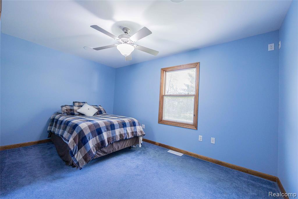 21855 Huron River Drive, New Boston, MI 48164 — Photo 23