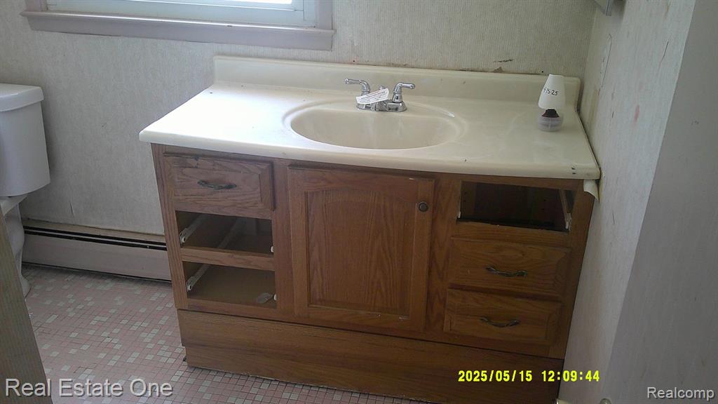 8240 HAMPTON Road, Grosse Ile, MI 48138 — Photo 12