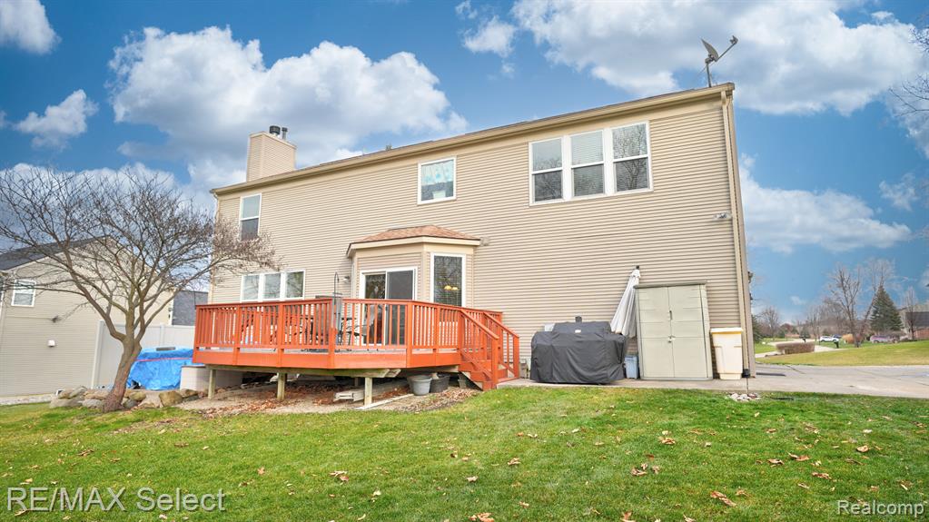 9170 Liverpool Court, Grand Blanc, MI 48439 — Photo 3