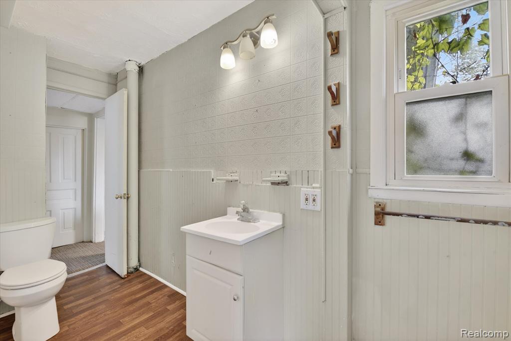 503 E 2nd Street, Monroe, MI 48161 — Photo 15