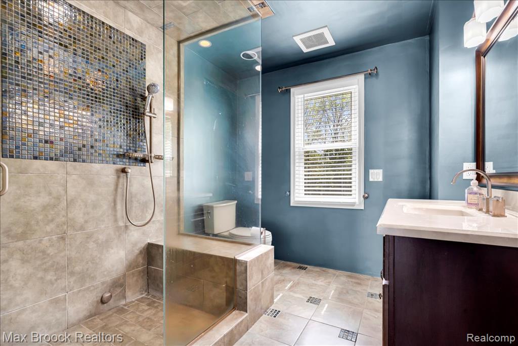 43747 Woodward Avenue, Bloomfield Hills, MI 48302 — Photo 23