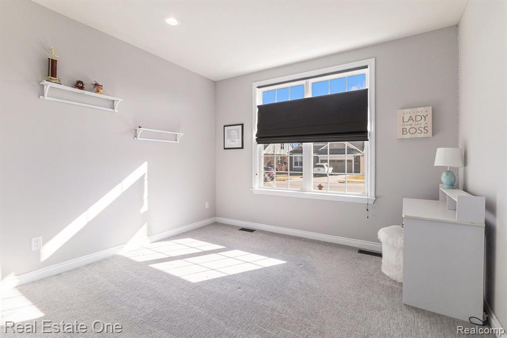 4768 W PRESERVE, West Bloomfield, MI 48323 — Photo 4
