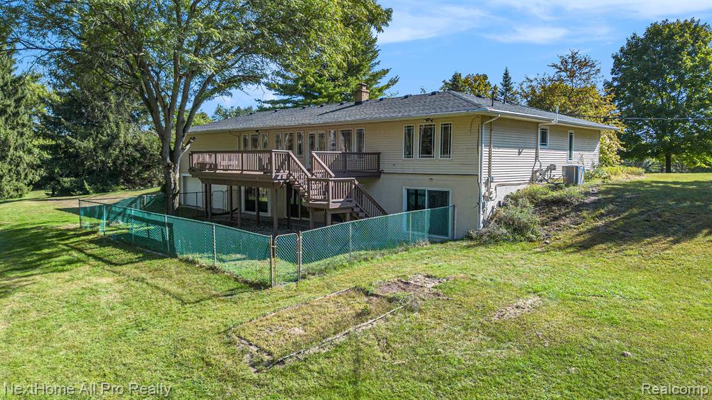 7195 Curtis Road, Northville, MI 48168 — Photo 63
