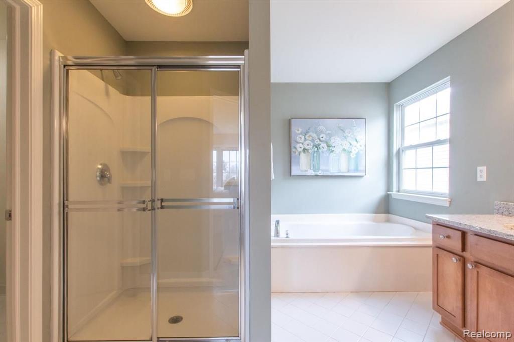 44874 Lafayette Dr., Novi, MI — Photo 29