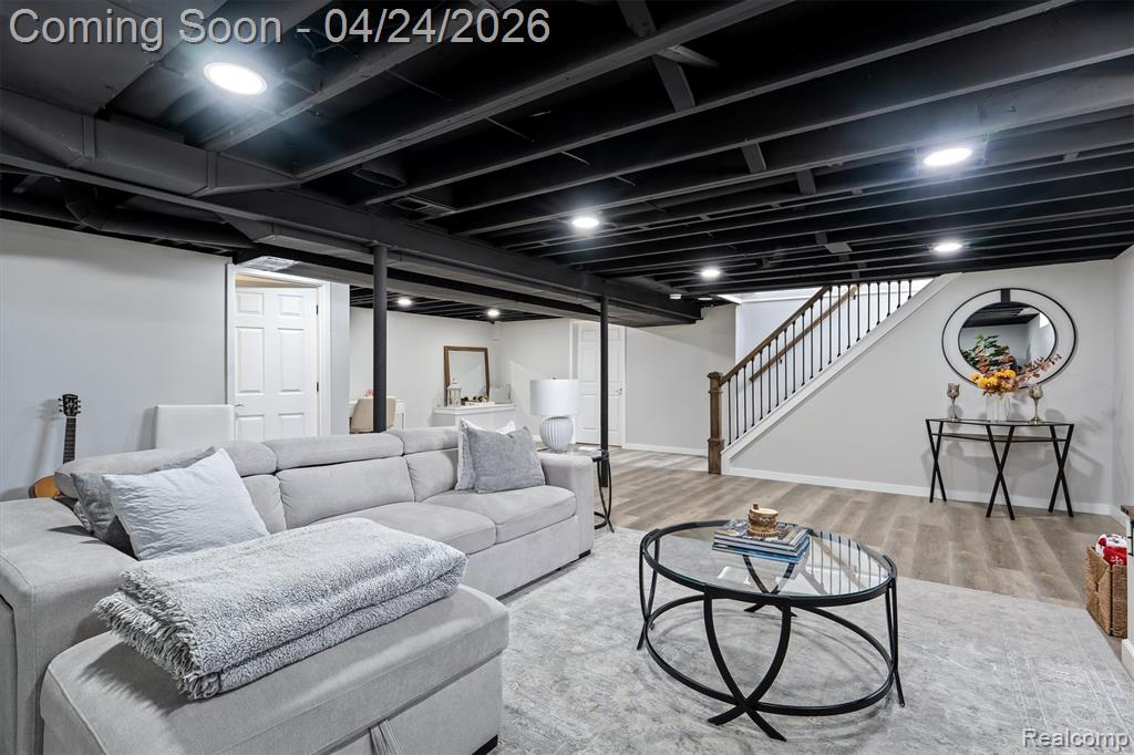 31681 Lamar Drive, Farmington, MI 48336 — Photo 25