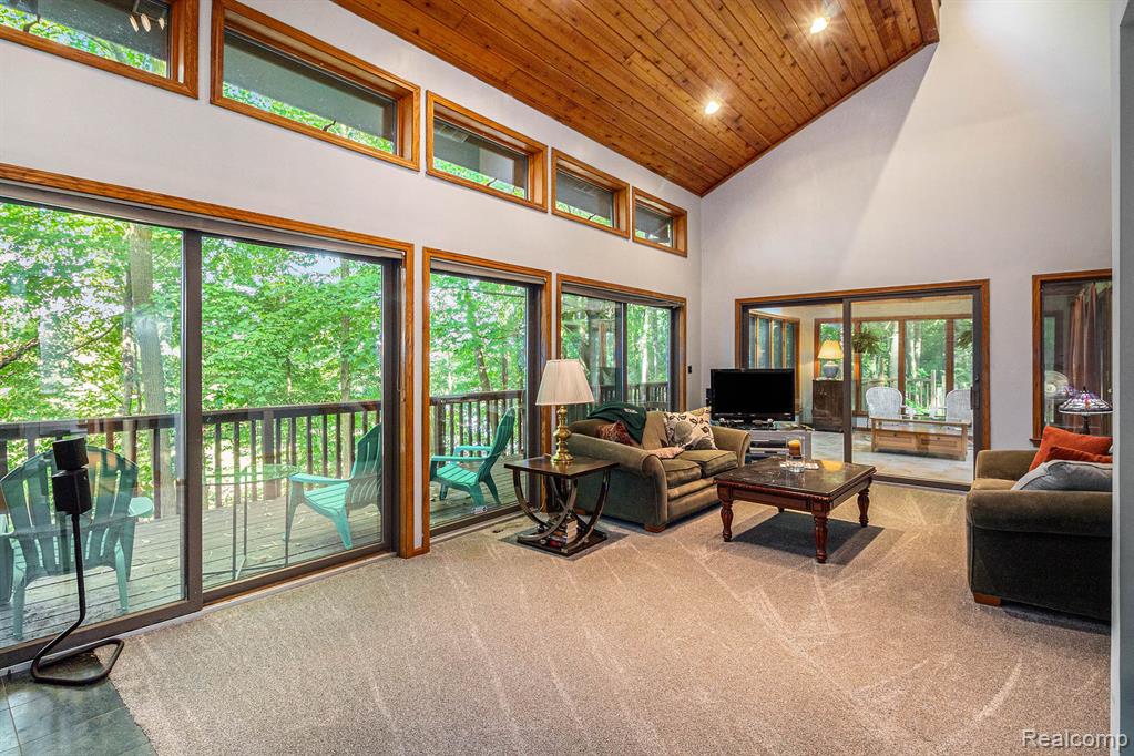 5365 S Bancroft Road, Durand, MI 48429 — Photo 10