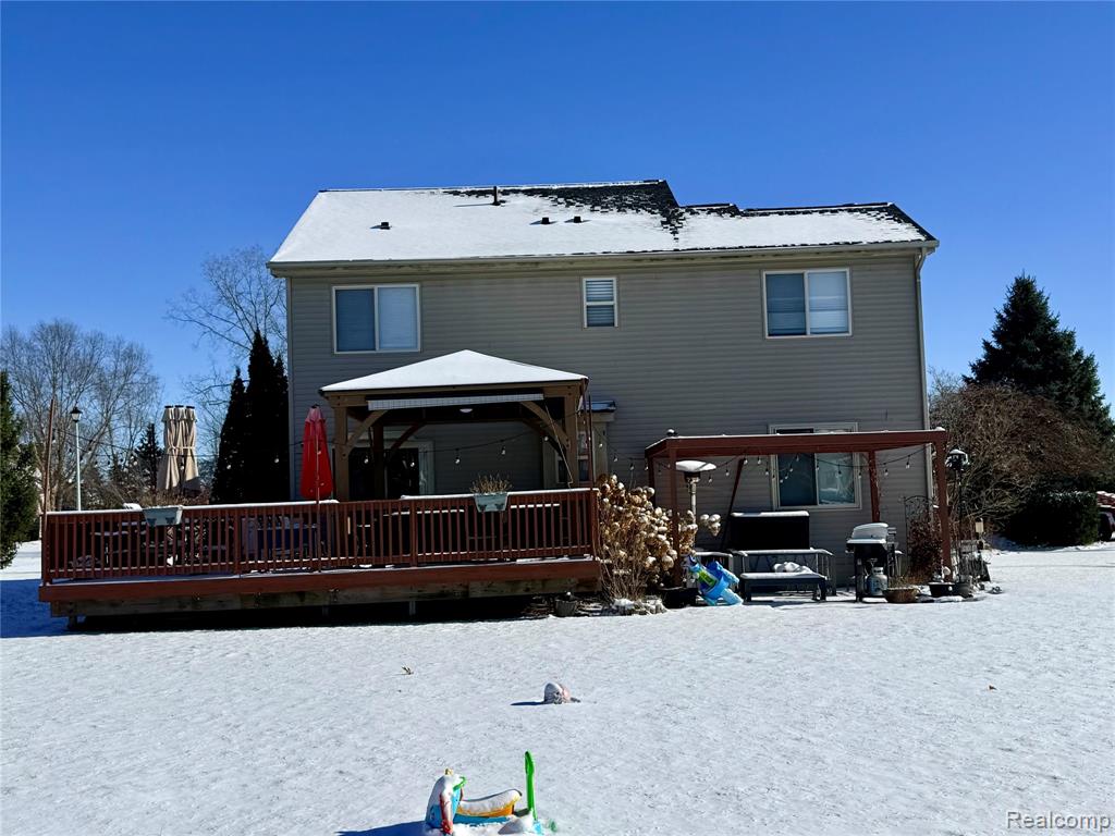 7586 Paradise Drive, Grand Blanc, MI 48439 — Photo 3