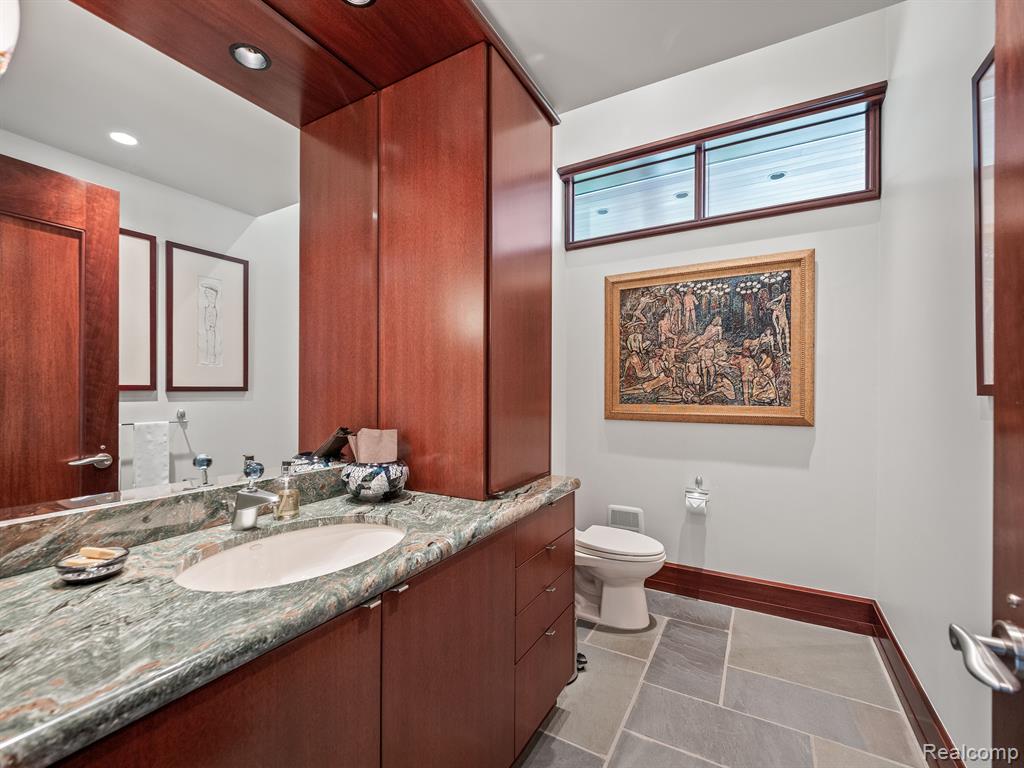 834 SOUTHFIELD Road, Birmingham, MI 48009 — Photo 19