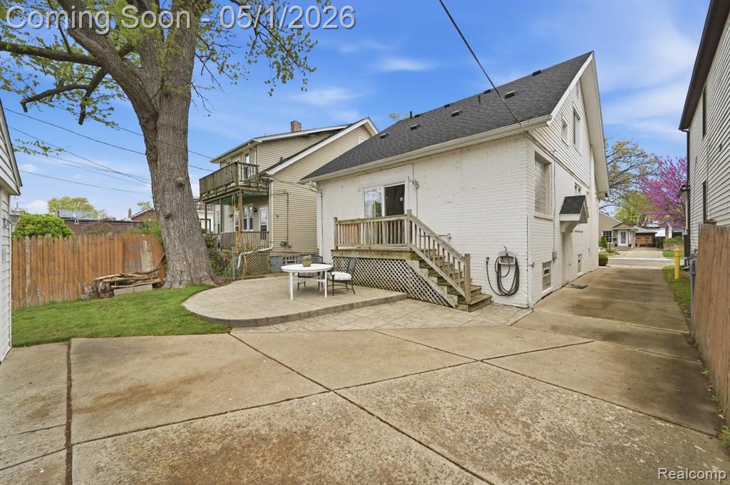 1373 Beaconsfield Avenue, Grosse Pointe, MI 48230 — Photo 31