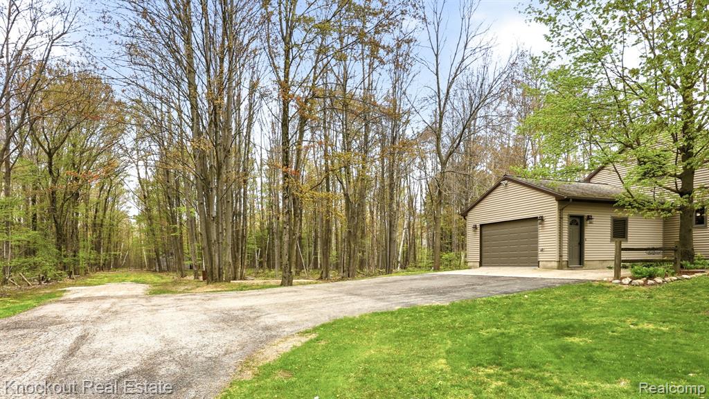 1608 S Pinnebog Road, Bad Axe, MI 48413 — Photo 45