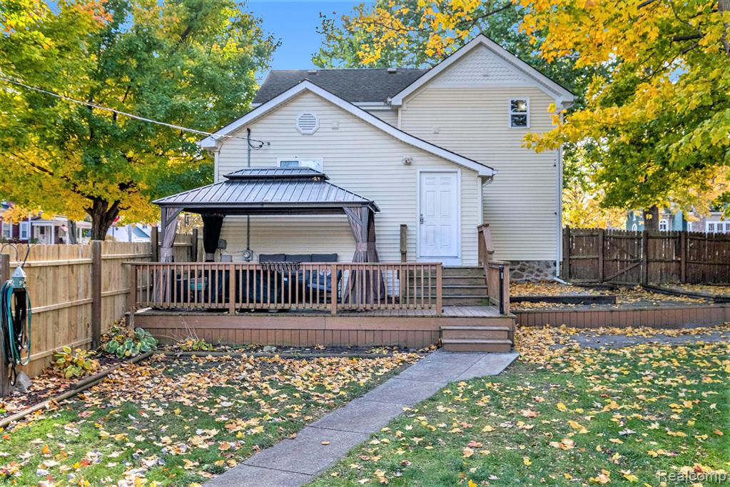 315 E Main Street, Vernon, MI 48476 — Photo 21
