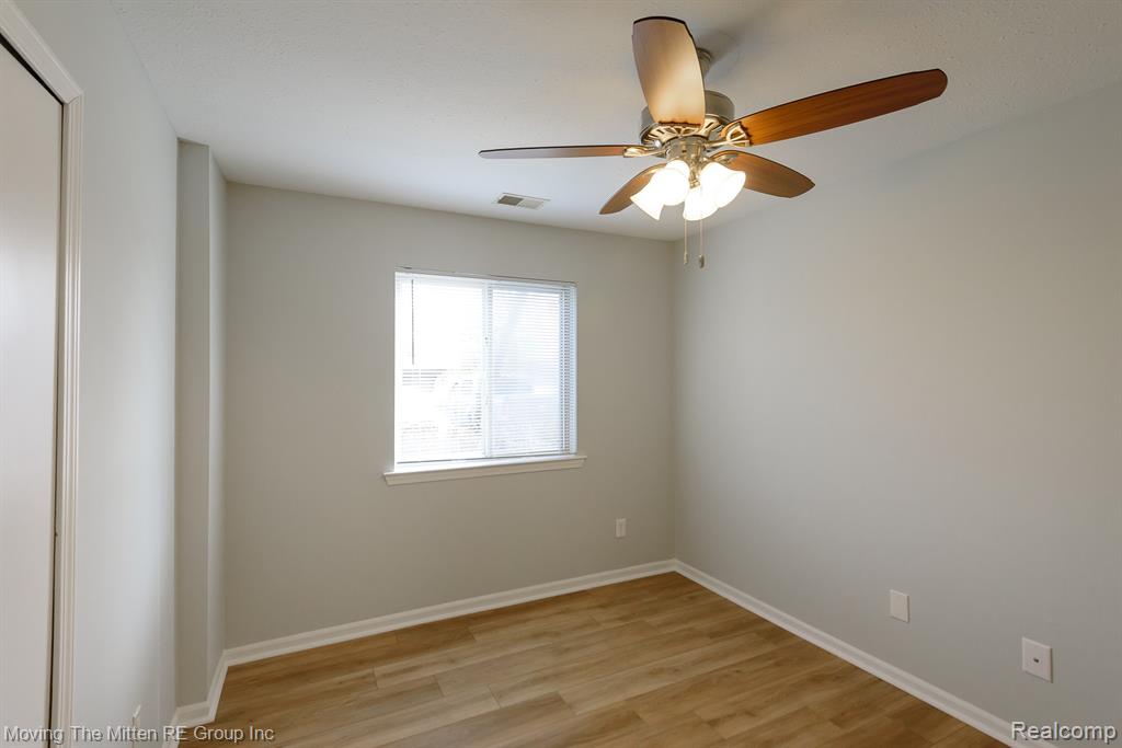 45838 Prairiegrass Court, Van Buren, MI 48111 — Photo 14