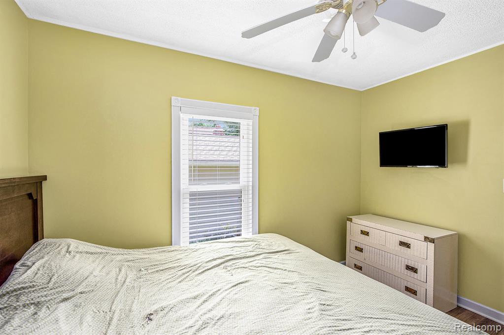 229 W Lafayette Street, Romeo, MI 48065 — Photo 14
