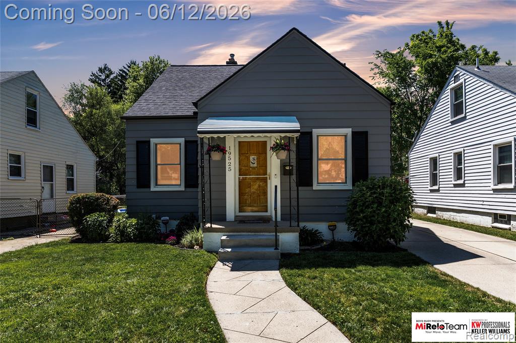 19525 Dalby, Redford, MI 48240 — front exterior