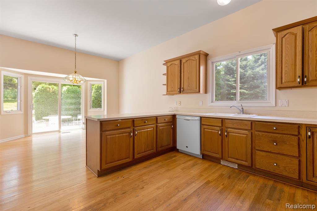 71064 BURLISON Lane, Bruce, MI 48065 — Photo 5