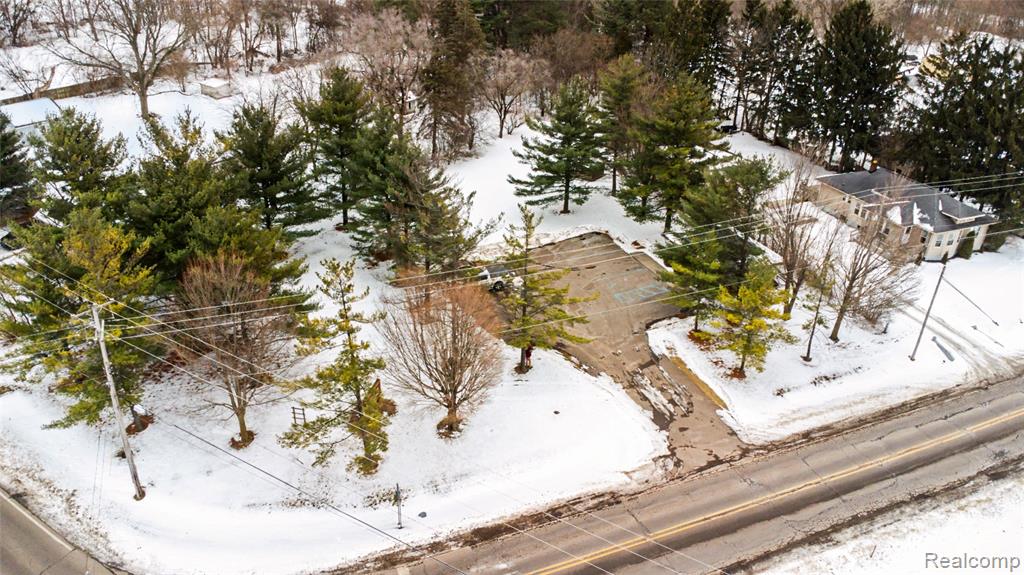 1011 S Graham Road, Flint, MI 48532 — Photo 14