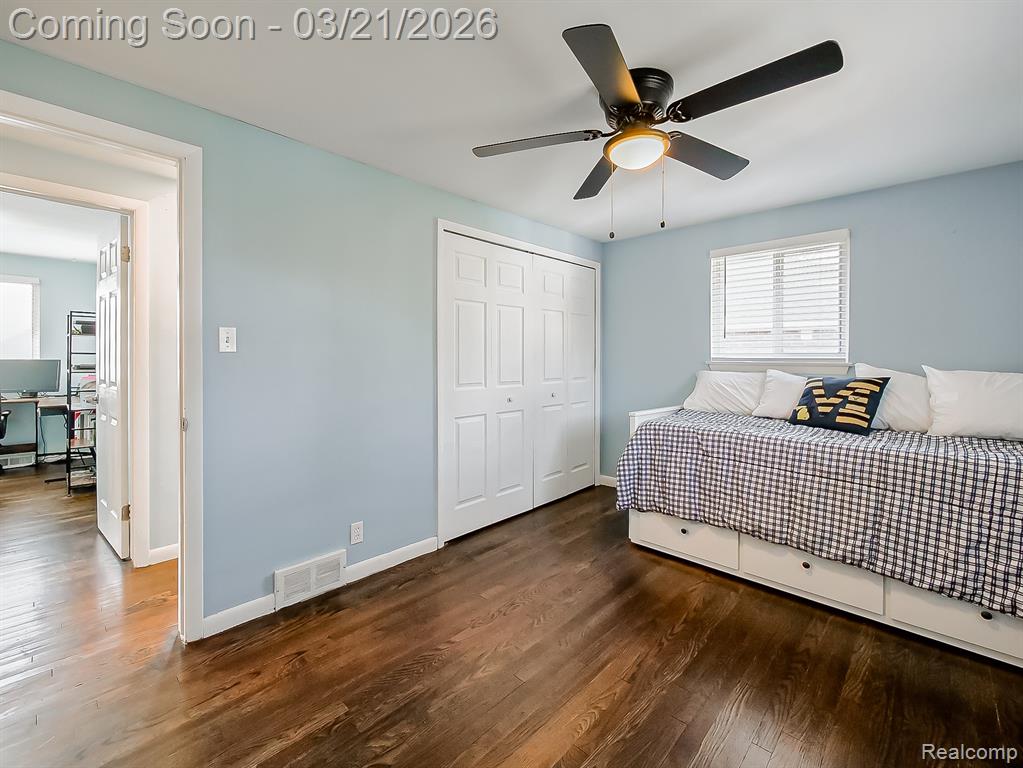 5208 Latimer Street, West Bloomfield, MI 48324 — Photo 15