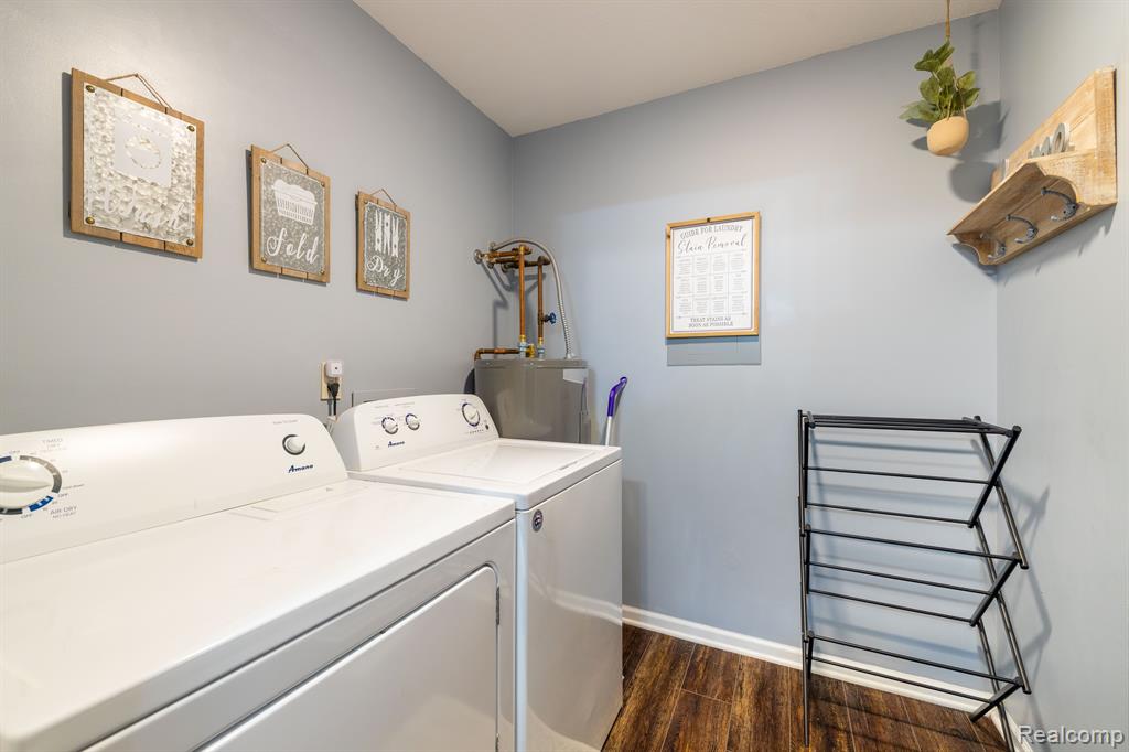1305 HARBOUR Drive, 13, Trenton, MI 48183 — Photo 17